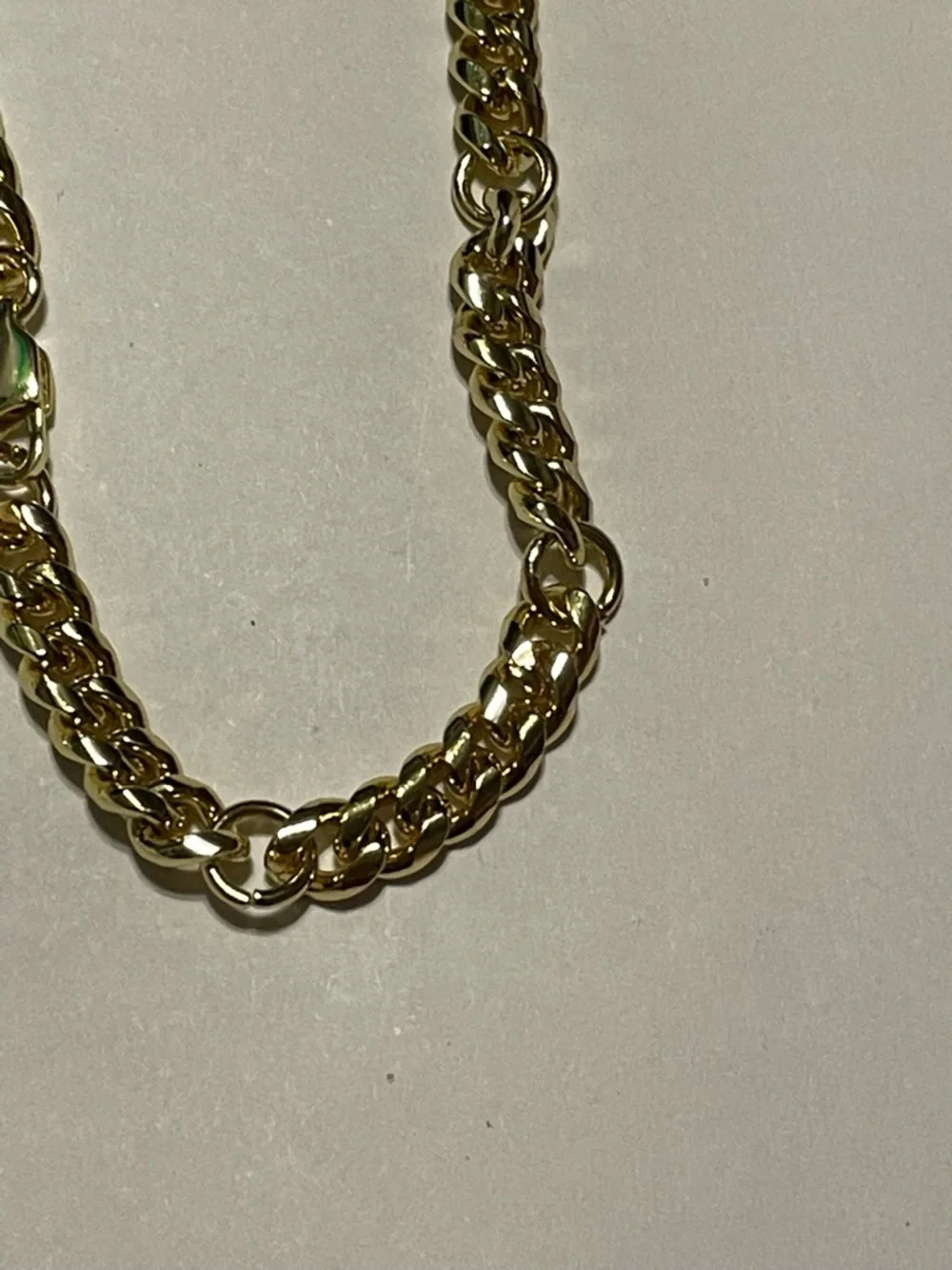 Gold Tone Chain Necklace #7577